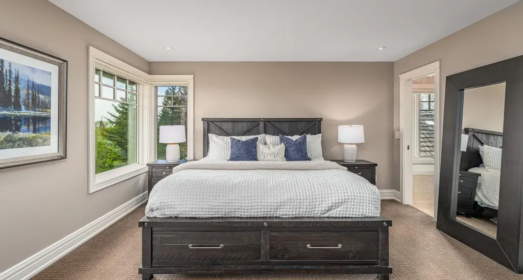 67 Sienna Hills View SW Calgary AB T3H 2Y9