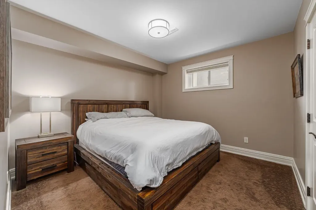 67 Sienna Hills View SW Calgary AB T3H 2Y9