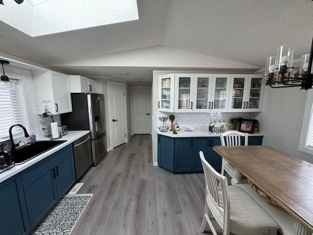 208 Mitchell Drive Fort Mcmurray AB T9K2N1