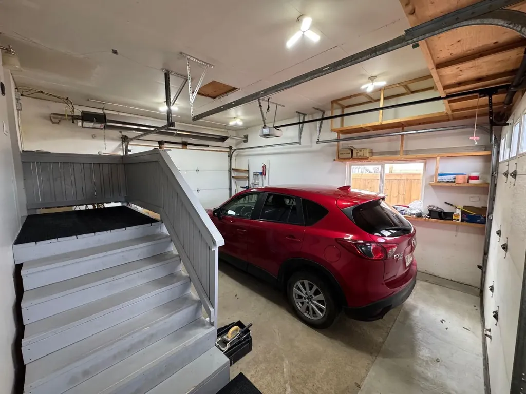 208 Mitchell Drive Fort Mcmurray AB T9K2N1