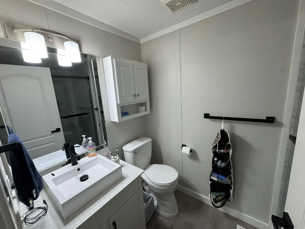208 Mitchell Drive Fort Mcmurray AB T9K2N1