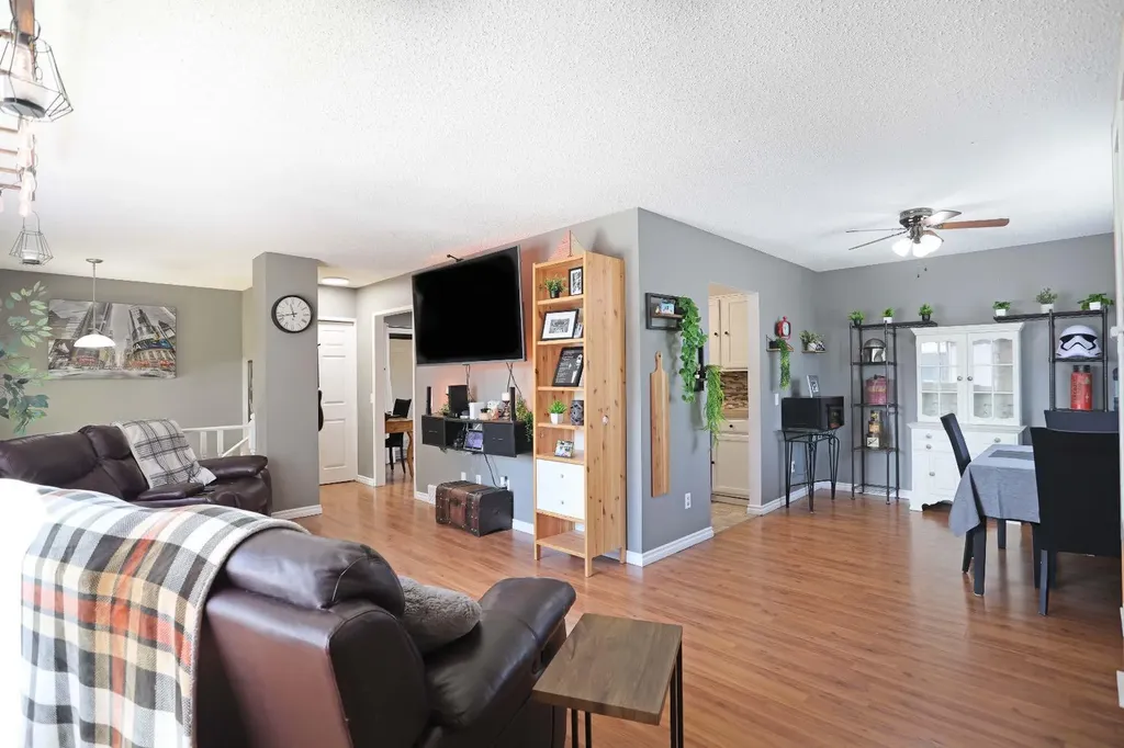 116 Mcnab Park Street E Brooks AB T1R0K6