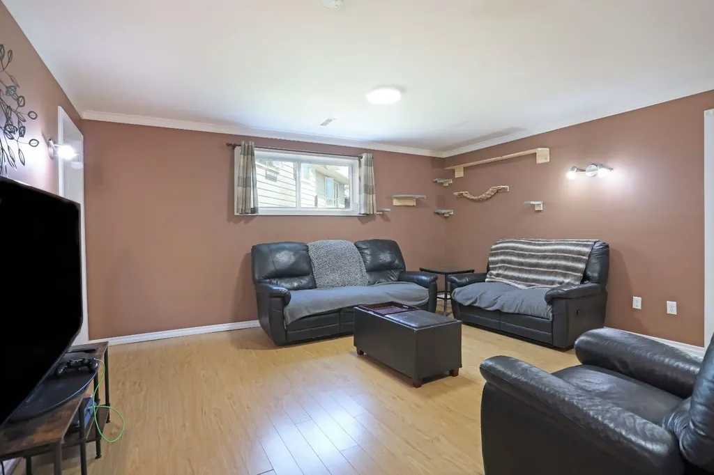 116 Mcnab Park Street E Brooks AB T1R0K6