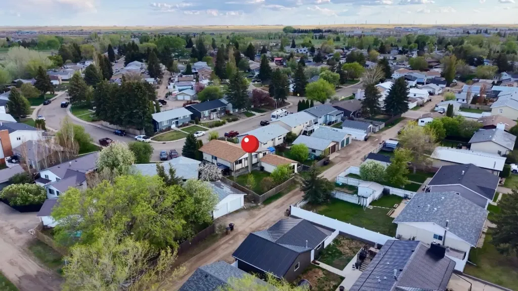 116 Mcnab Park Street E Brooks AB T1R0K6