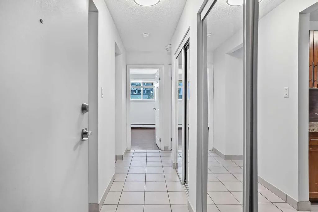 431 1 Avenue NE Calgary AB T2E 0B3
