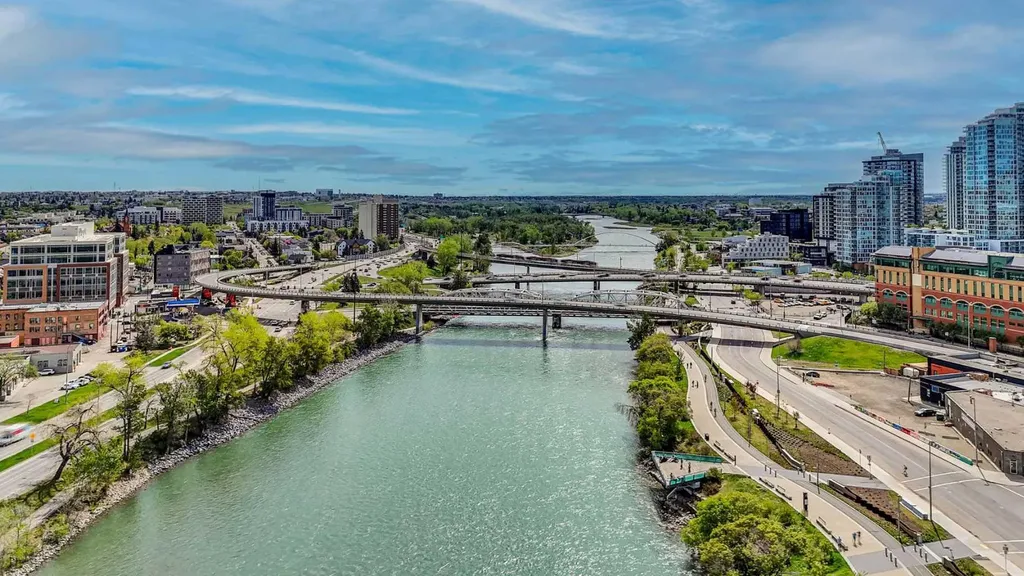 431 1 Avenue NE Calgary AB T2E 0B3