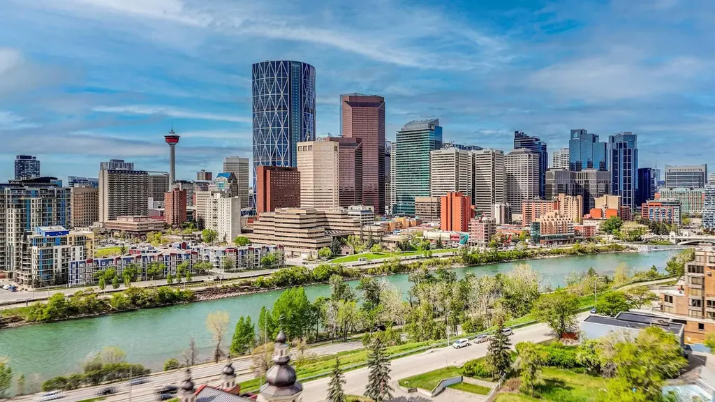 431 1 Avenue NE Calgary AB T2E 0B3
