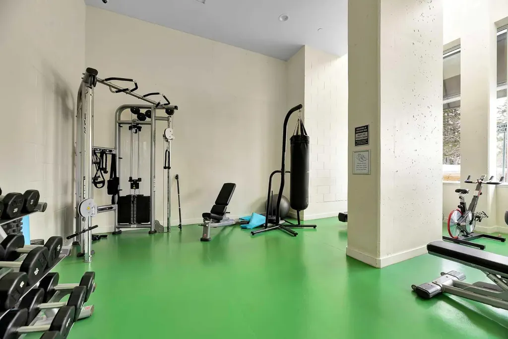 30 Brentwood Common NW Calgary AB T2L 2L8