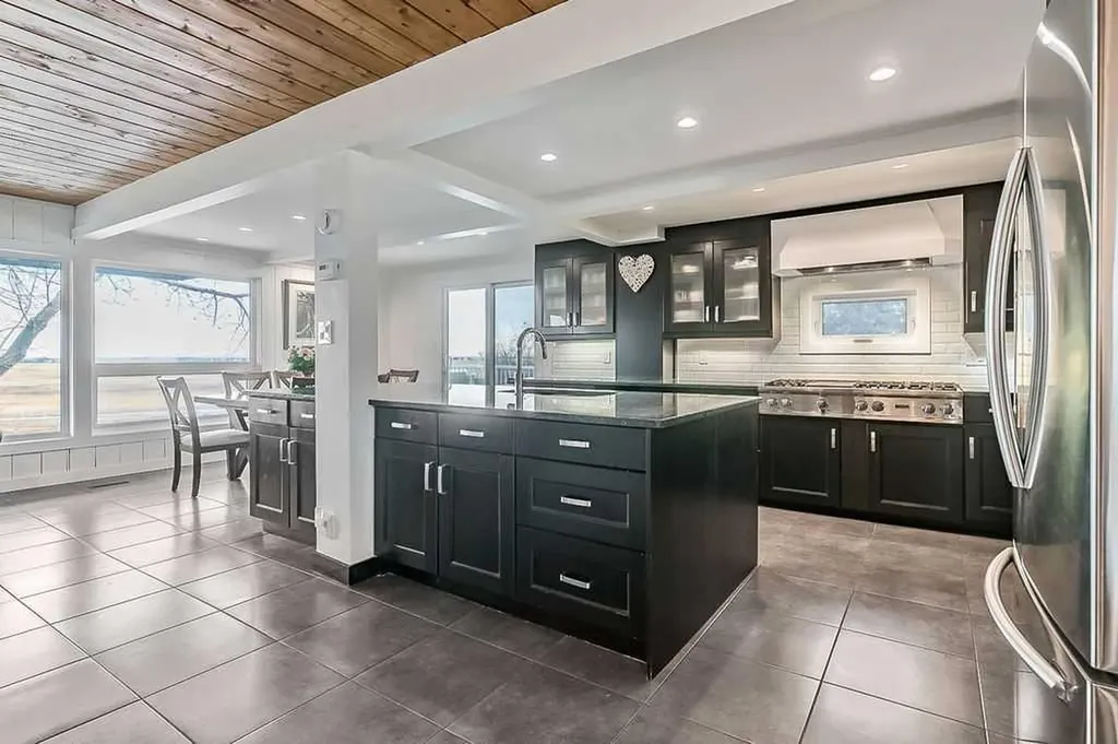 253043 Range Road 280 Rural Rocky View County AB T1Z 0E3