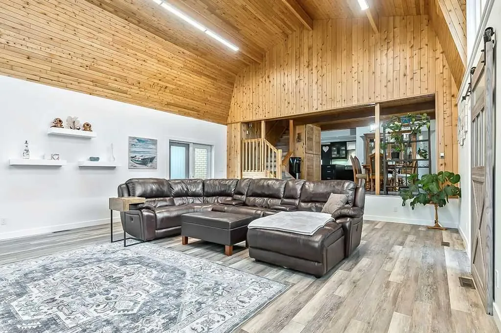 253043 Range Road 280 Rural Rocky View County AB T1Z 0E3