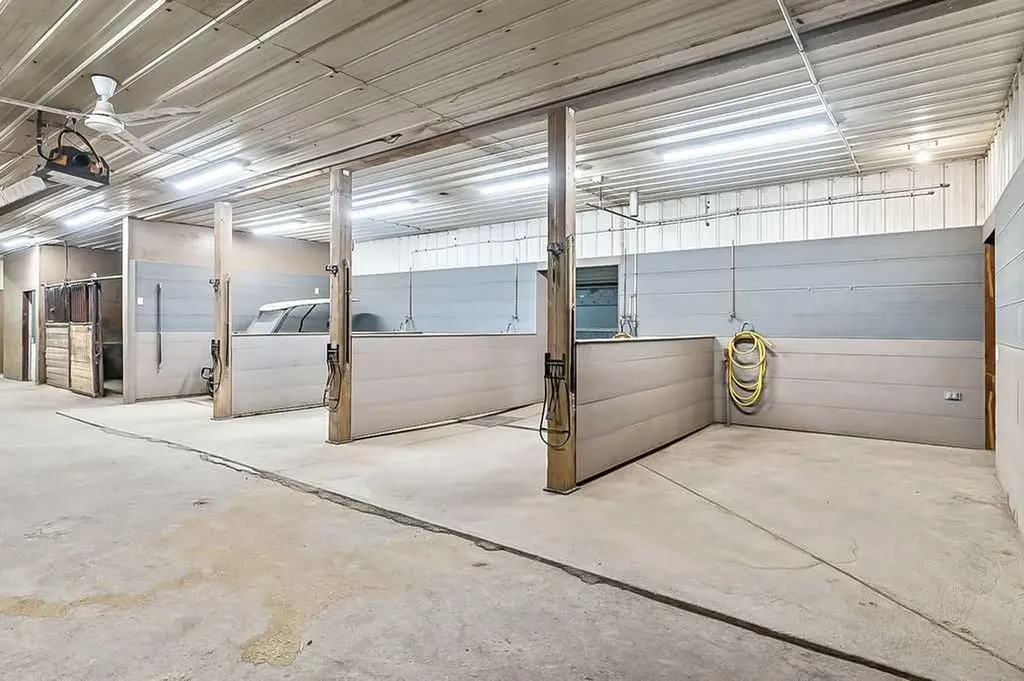 253043 Range Road 280 Rural Rocky View County AB T1Z 0E3