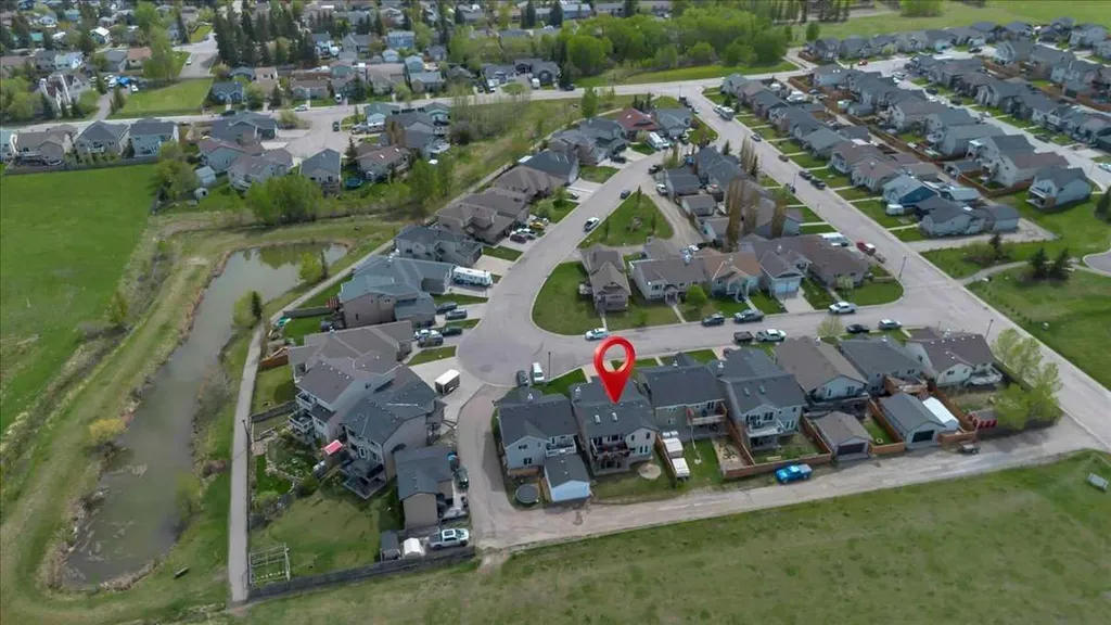 531 Country Meadows Way Diamond Valley AB T0L2A0