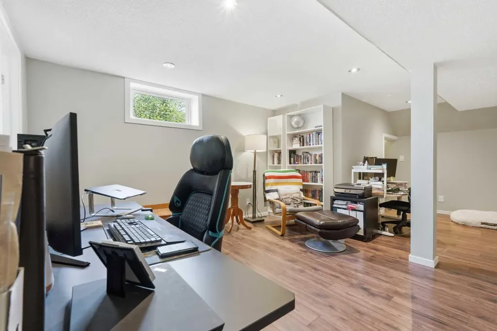 865 Queensland Drive SE Calgary AB T2J 5E4