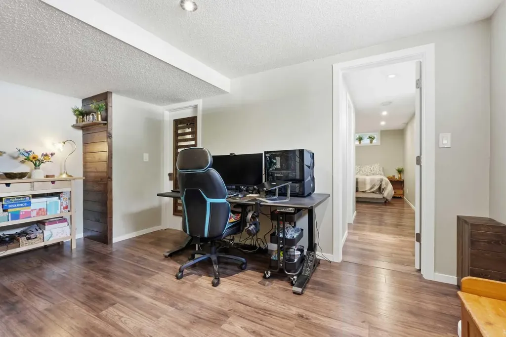 865 Queensland Drive SE Calgary AB T2J 5E4