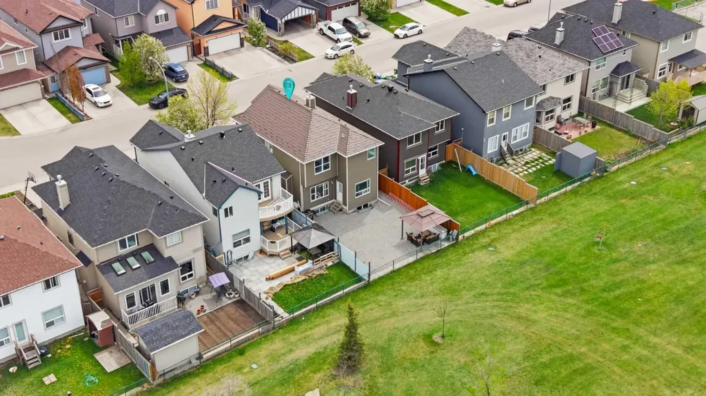 118 Saddletree Close NE Calgary AB T3J 5L1