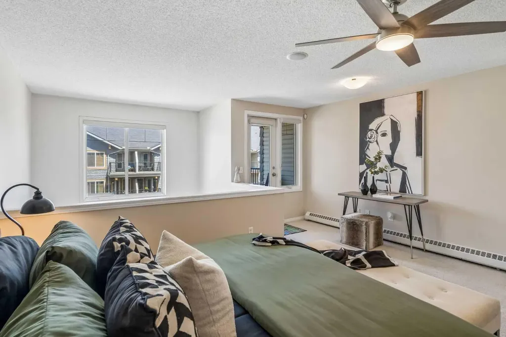 229 Mckenzie Towne Lane SE Calgary AB T2Z 0C3
