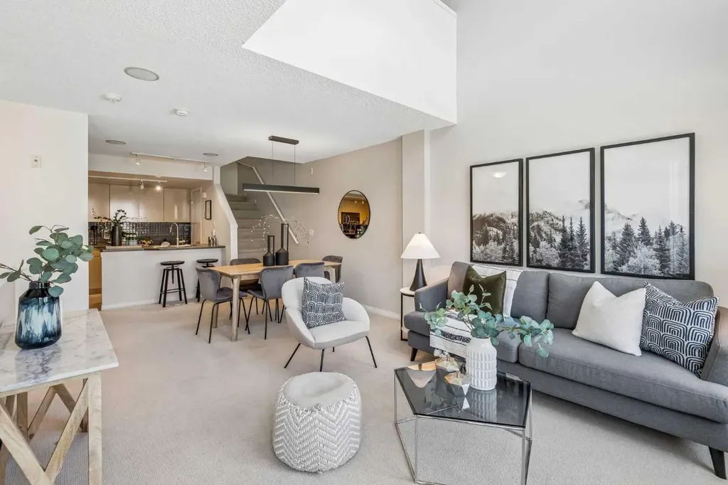 229 Mckenzie Towne Lane SE Calgary AB T2Z 0C3