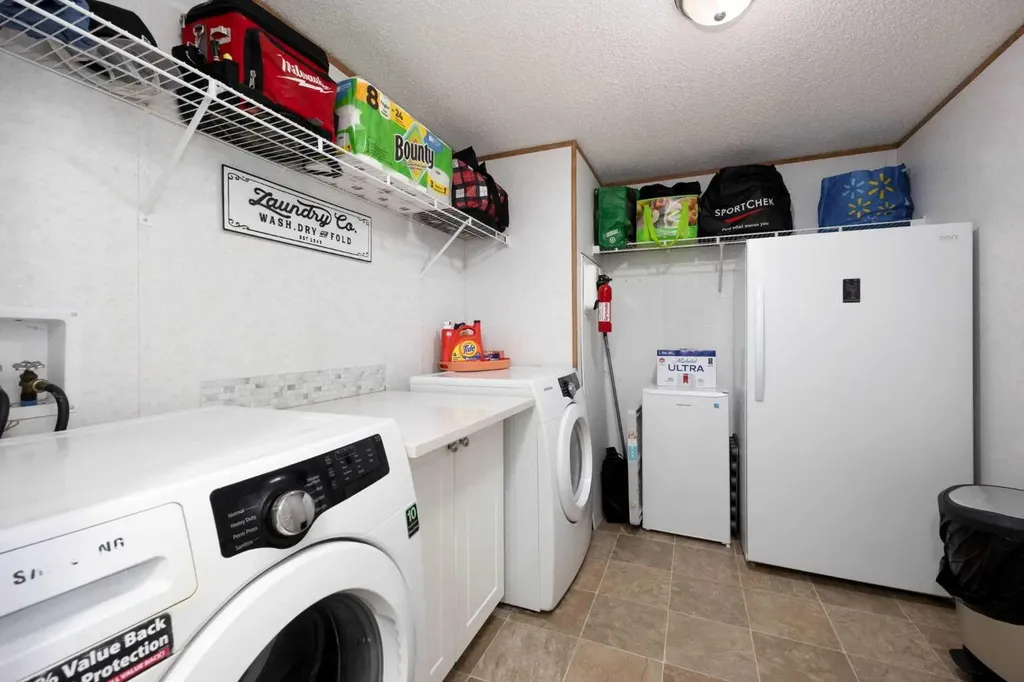117 Mckinlay Crescent Fort Mcmurray AB T9K 2M6