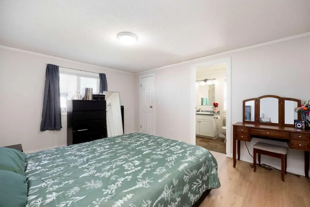 117 Mckinlay Crescent Fort Mcmurray AB T9K 2M6