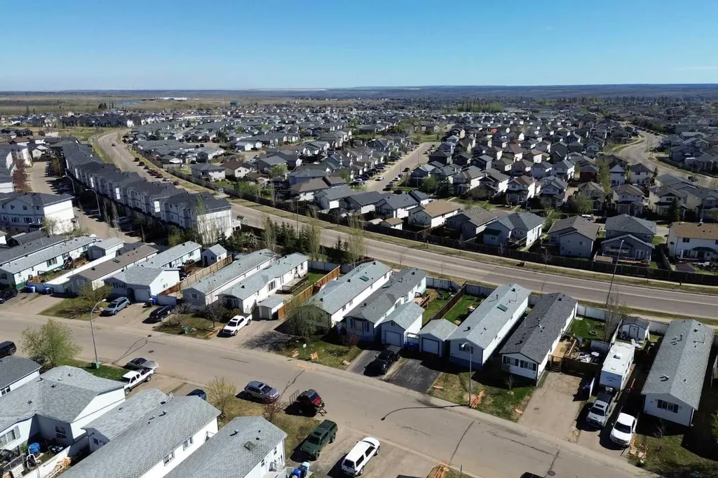 117 Mckinlay Crescent Fort Mcmurray AB T9K 2M6