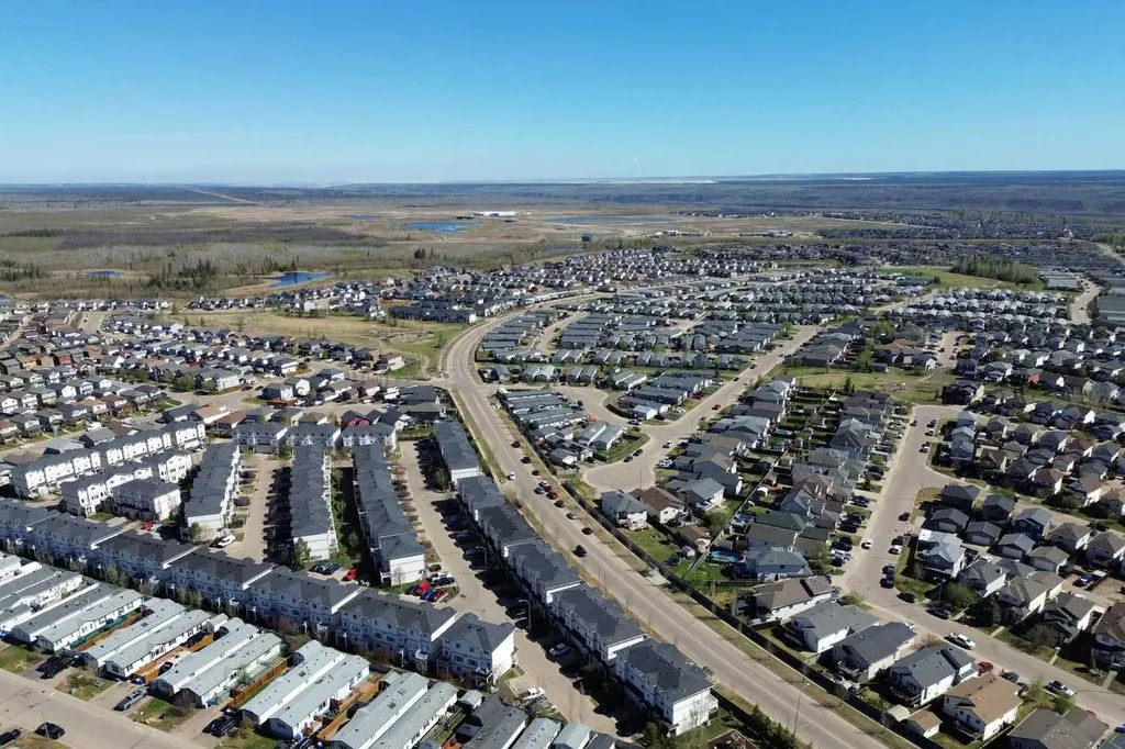 117 Mckinlay Crescent Fort Mcmurray AB T9K 2M6