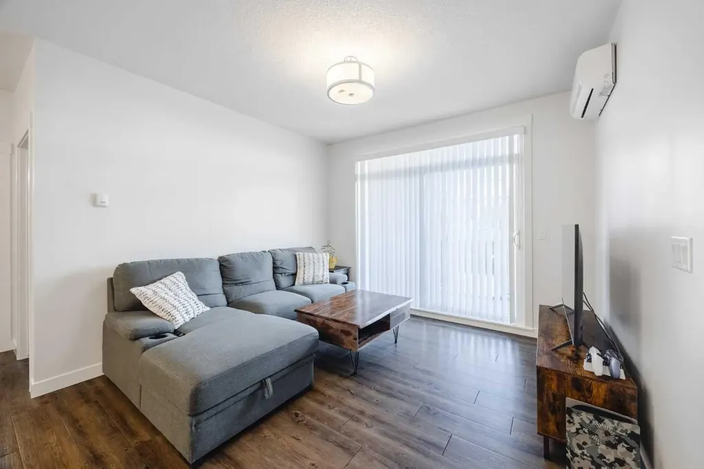 110 Auburn Meadows View SE Calgary AB T3M 2M2