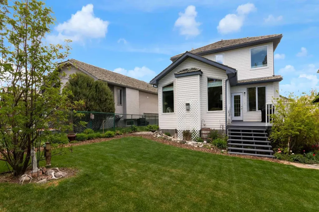 124 Gleneagles Terrace Cochrane AB T4C 1W6