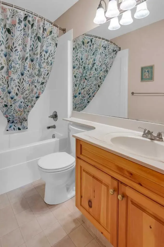 124 Gleneagles Terrace Cochrane AB T4C 1W6