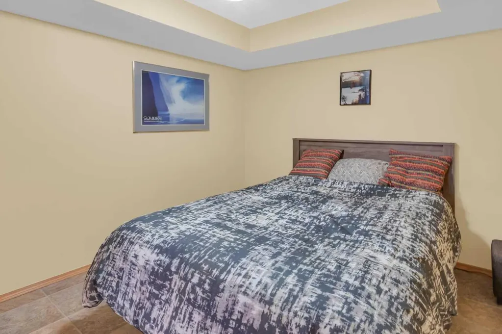 124 Gleneagles Terrace Cochrane AB T4C 1W6