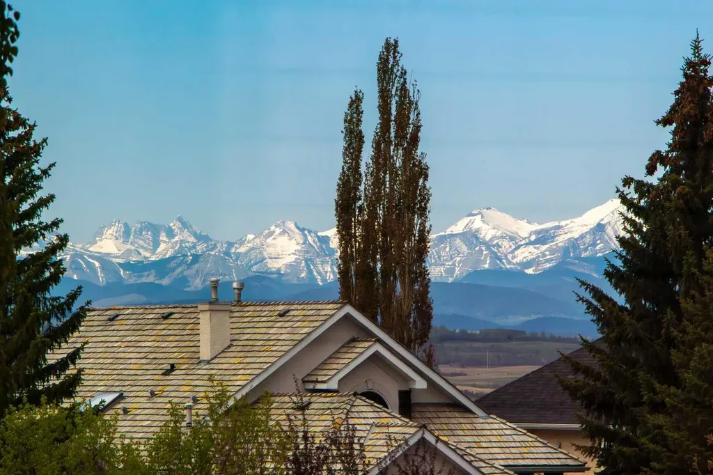 124 Gleneagles Terrace Cochrane AB T4C 1W6