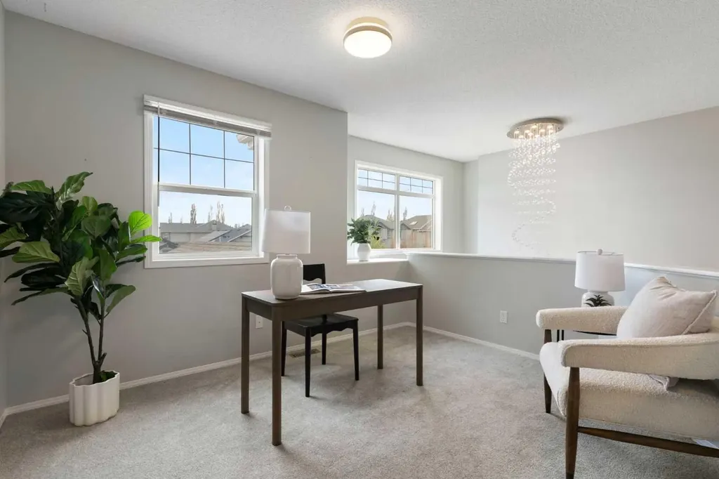 164 Royal Oak Heights NW Calgary AB T3G 5V3