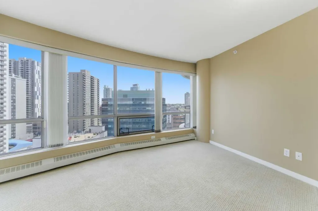 1078 6 Avenue SW Calgary AB T2P 5N6