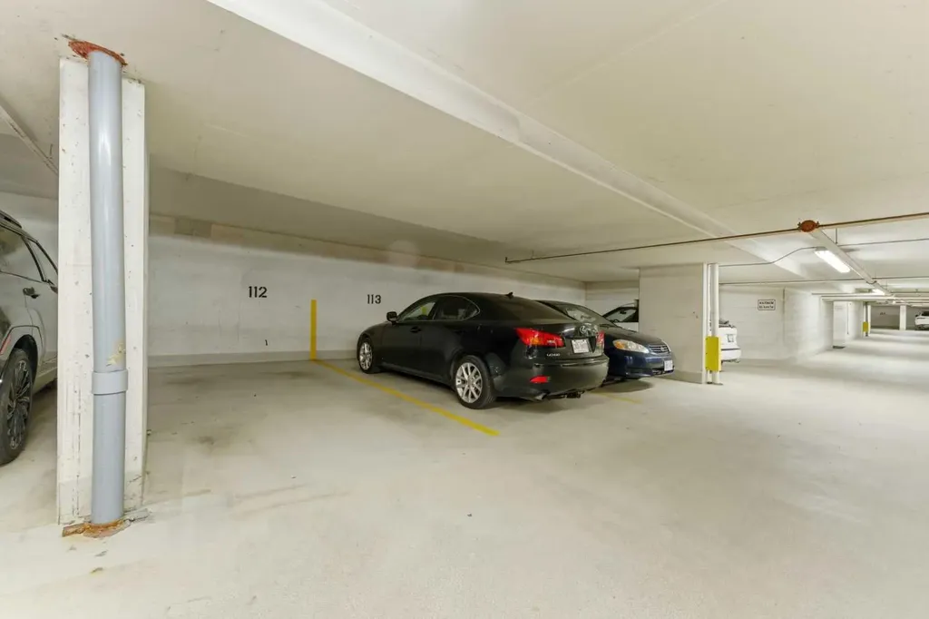 1078 6 Avenue SW Calgary AB T2P 5N6