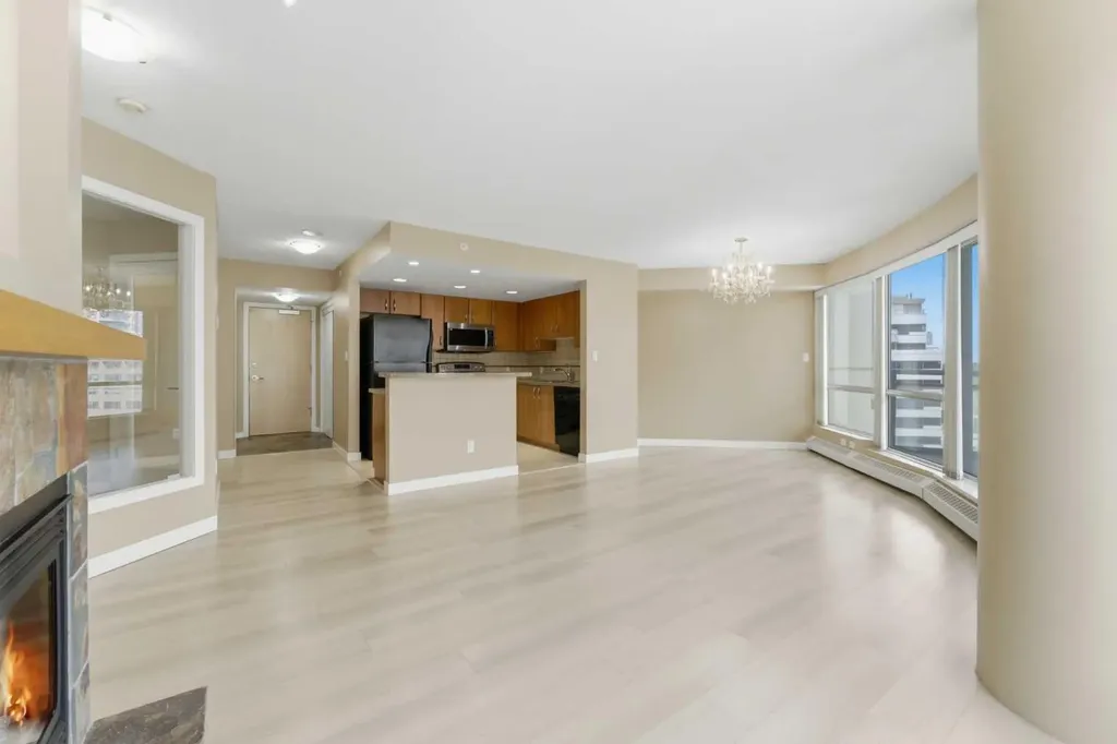 1078 6 Avenue SW Calgary AB T2P 5N6