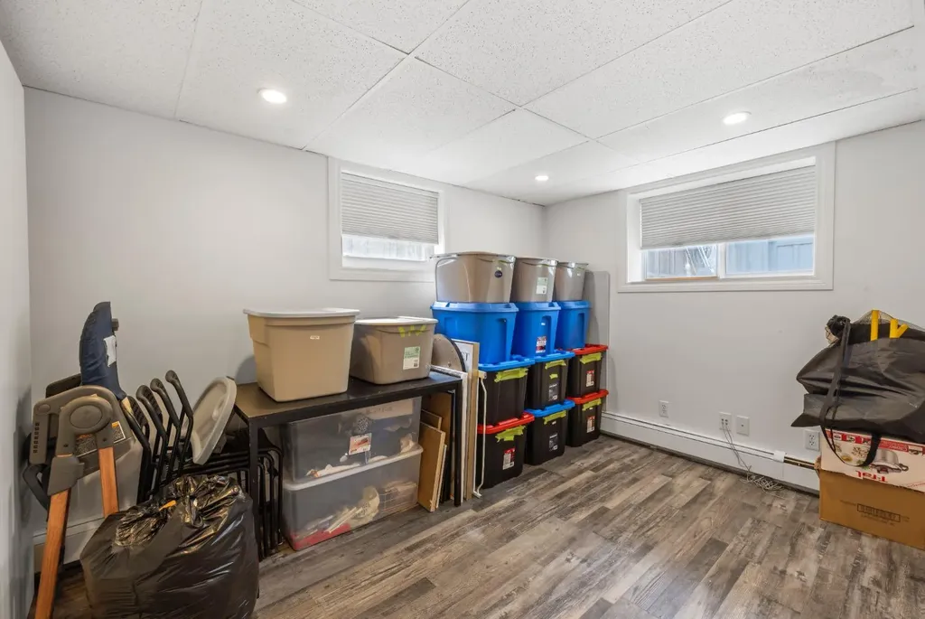2615 17a Street SW Calgary AB T2T 4S7