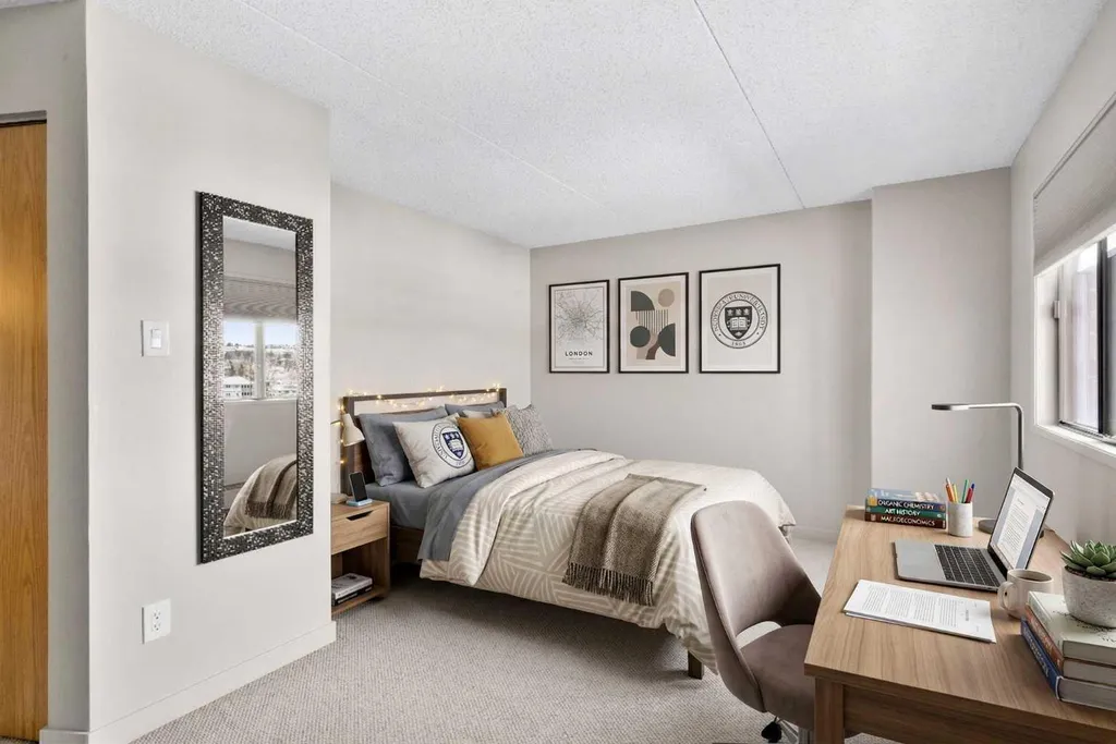 5204 Dalton Drive NW Calgary AB T3A 3H1