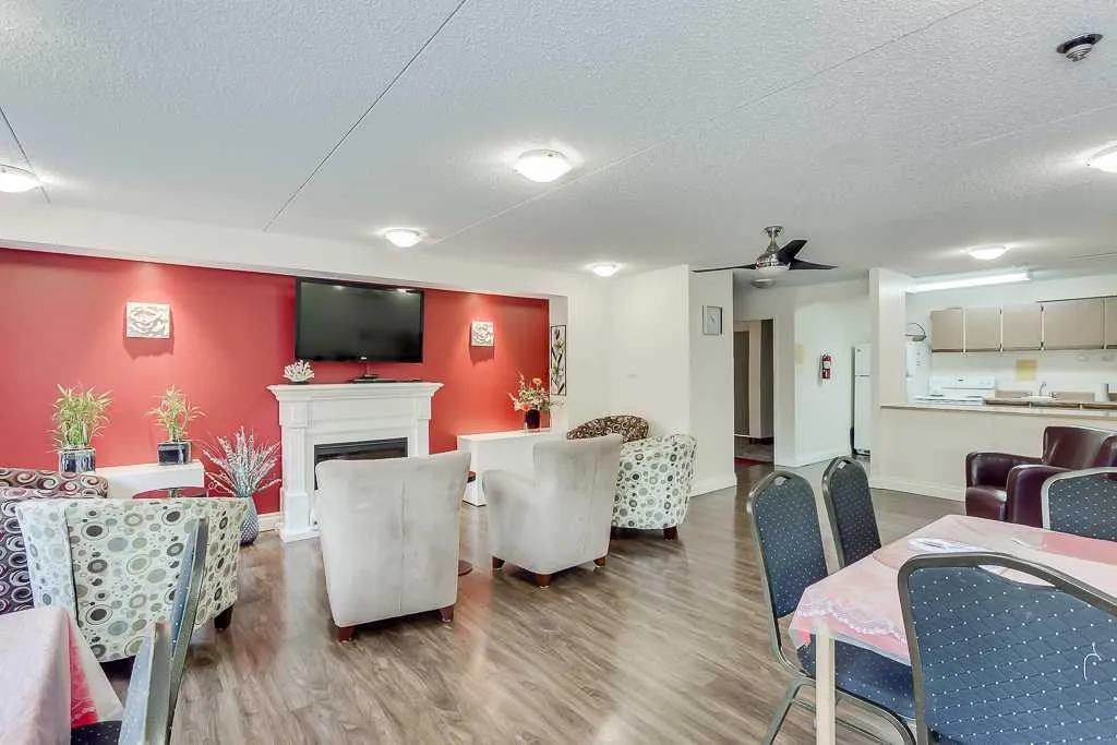 5204 Dalton Drive NW Calgary AB T3A 3H1