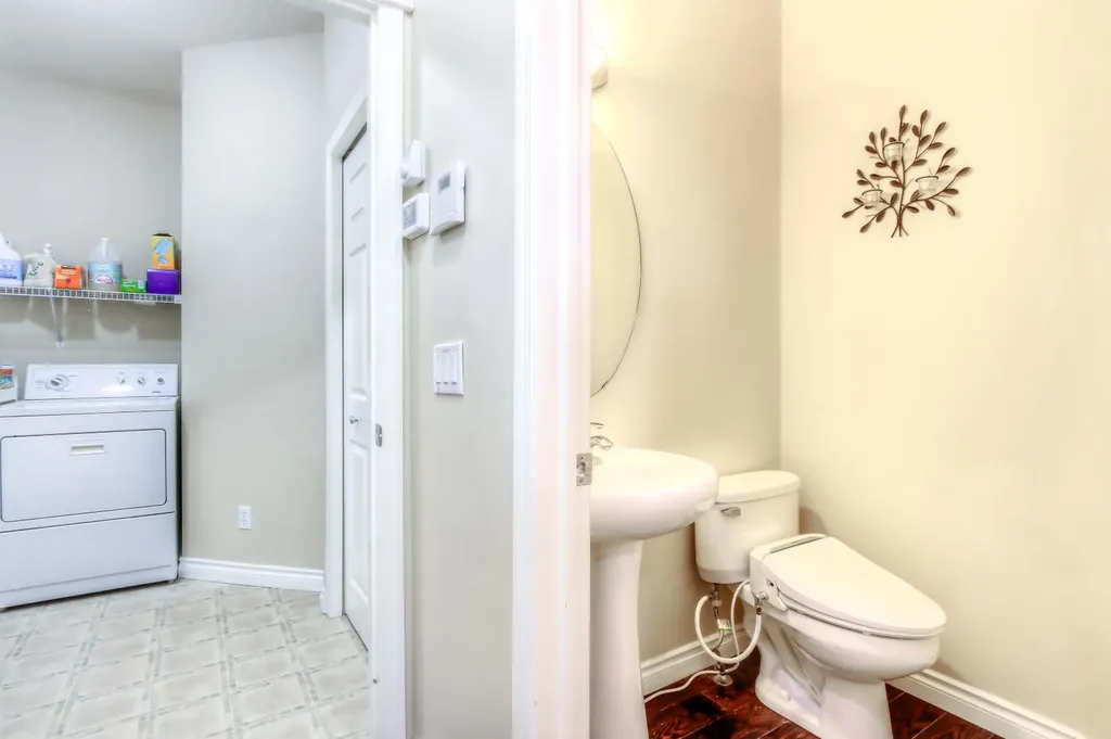 77 Weston Court SW Calgary AB T3H 5E7