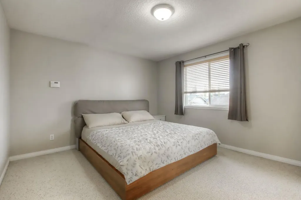 77 Weston Court SW Calgary AB T3H 5E7