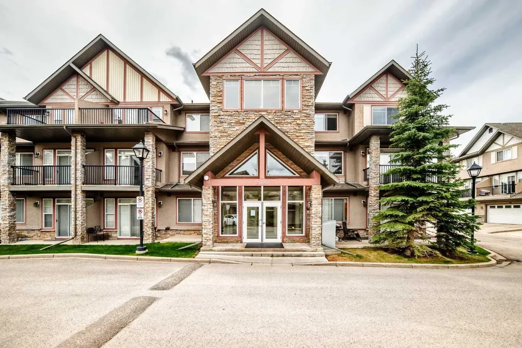 211 Aspen Stone Boulevard SW Calgary AB T3H 0K1