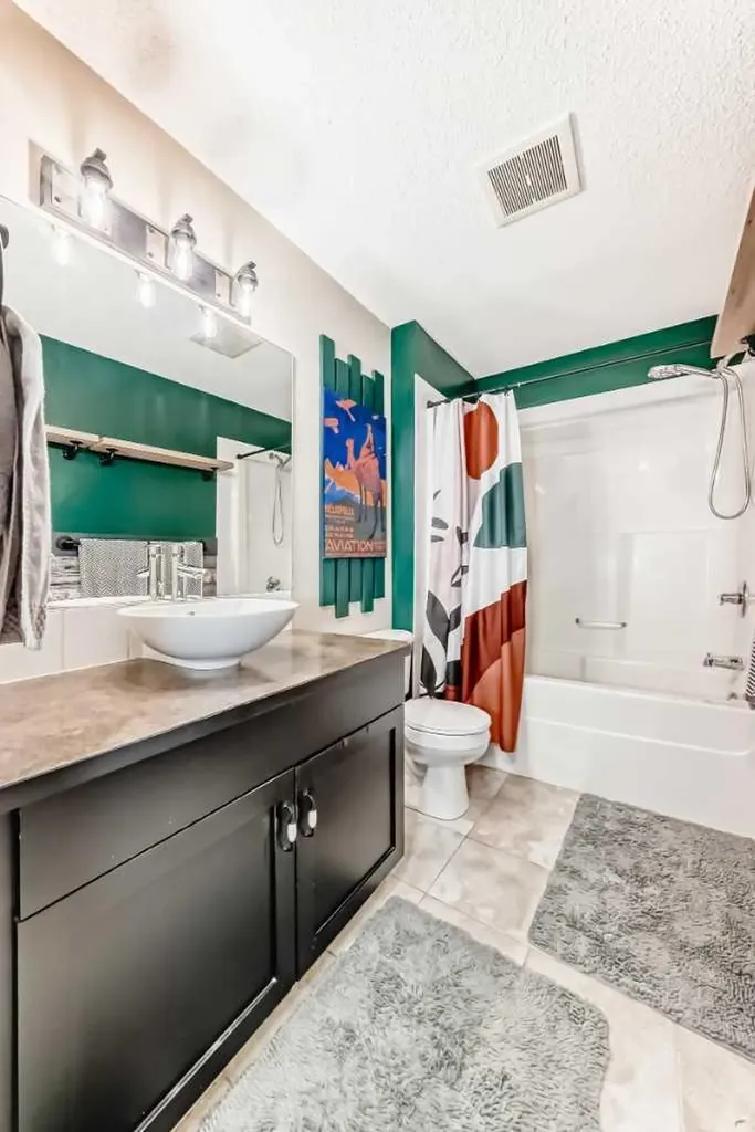 211 Aspen Stone Boulevard SW Calgary AB T3H 0K1