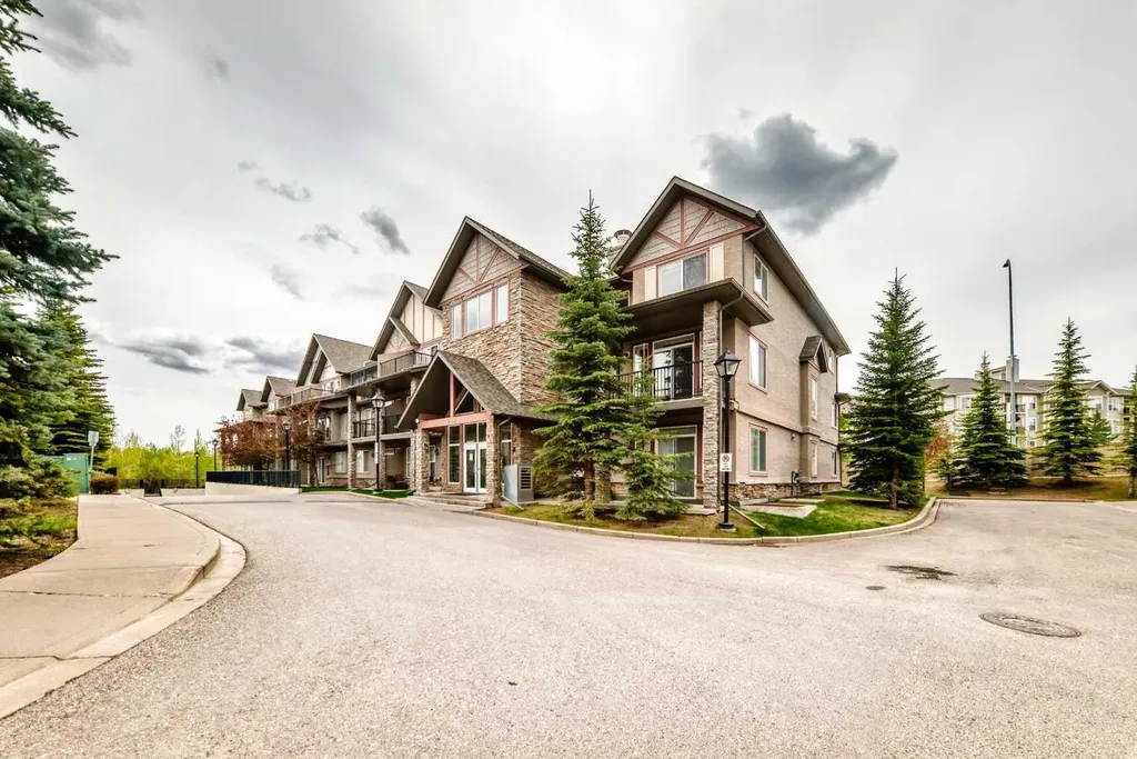 211 Aspen Stone Boulevard SW Calgary AB T3H 0K1
