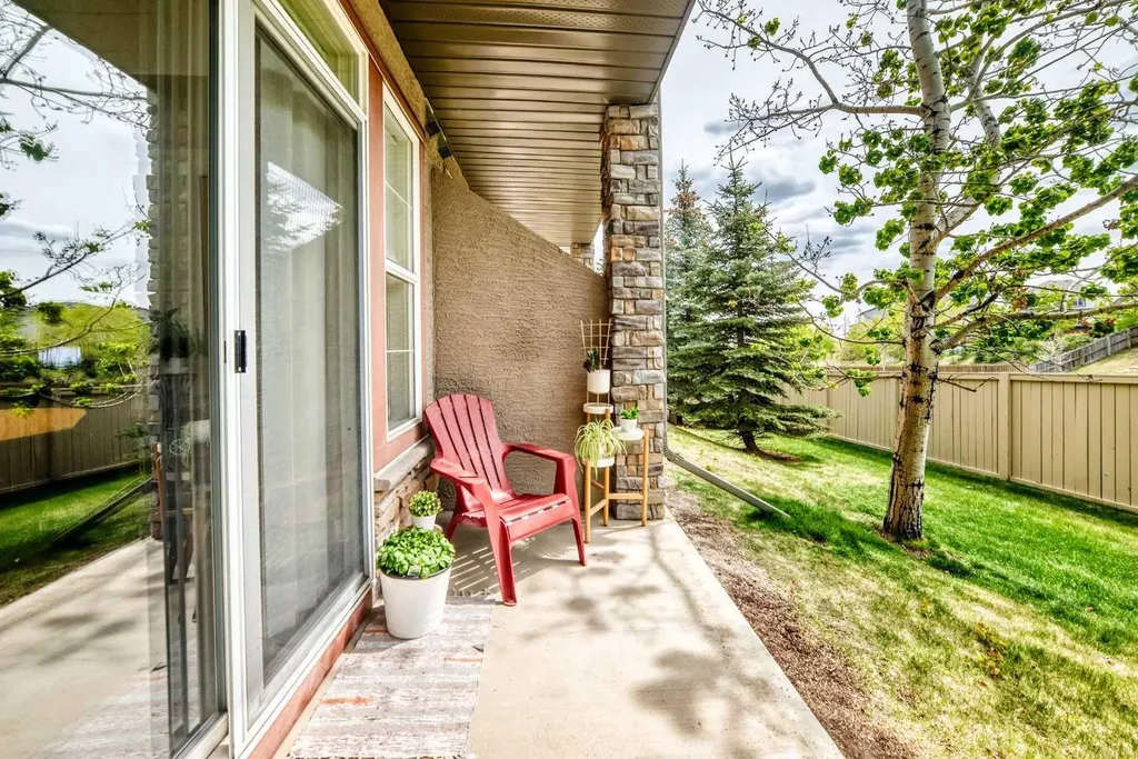 211 Aspen Stone Boulevard SW Calgary AB T3H 0K1