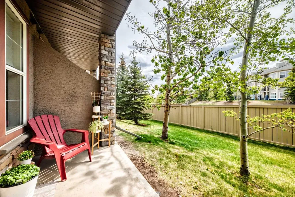 211 Aspen Stone Boulevard SW Calgary AB T3H 0K1
