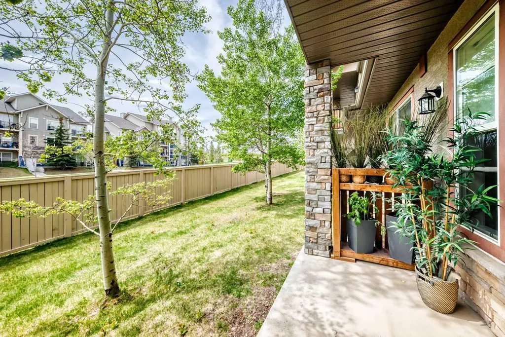 211 Aspen Stone Boulevard SW Calgary AB T3H 0K1