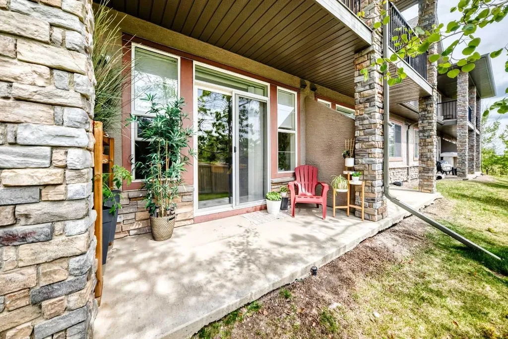211 Aspen Stone Boulevard SW Calgary AB T3H 0K1