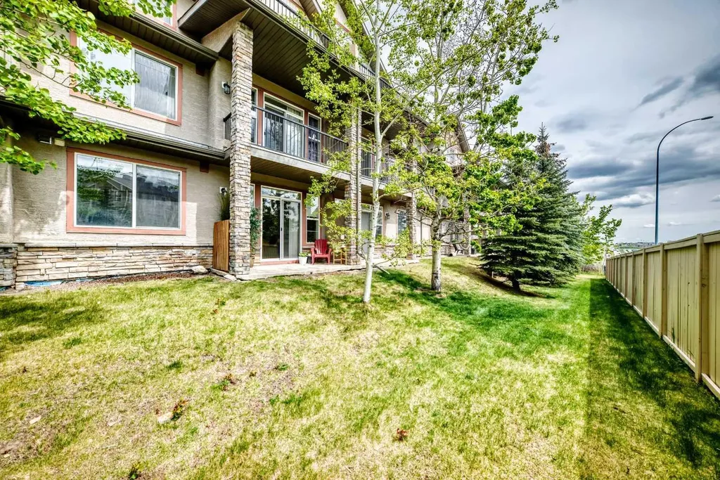 211 Aspen Stone Boulevard SW Calgary AB T3H 0K1