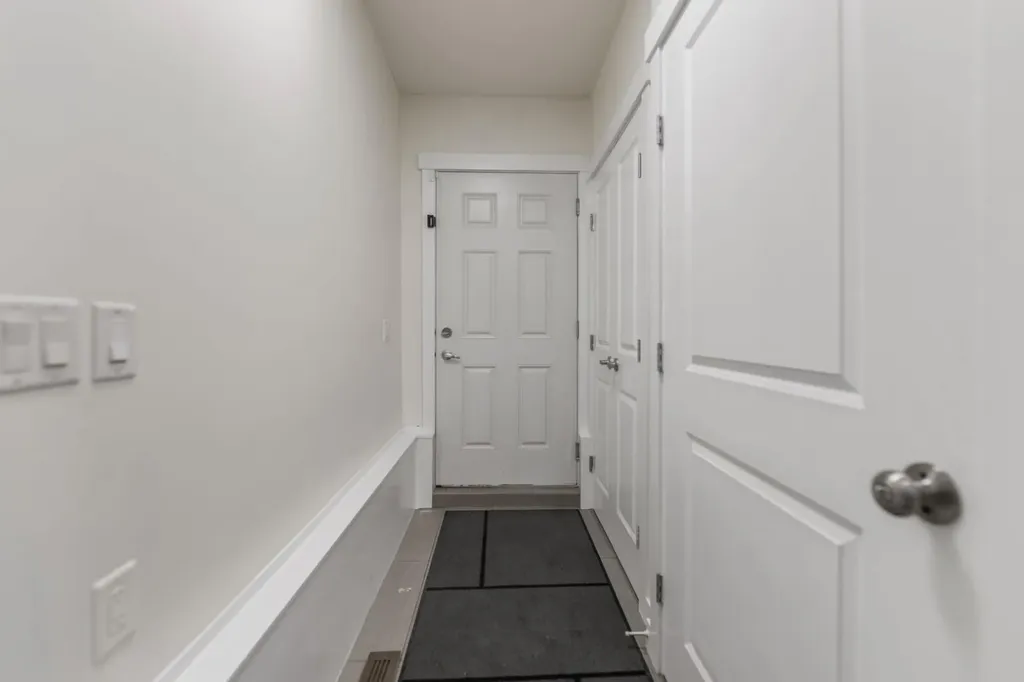 126 Bayview Street SW Airdrie AB T4B 3V1
