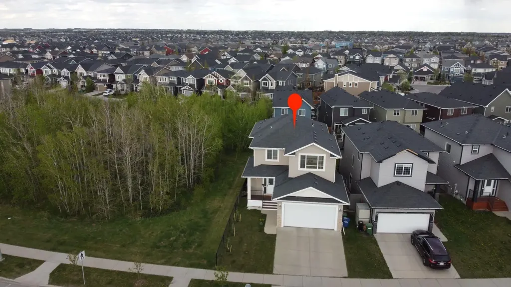 126 Bayview Street SW Airdrie AB T4B 3V1