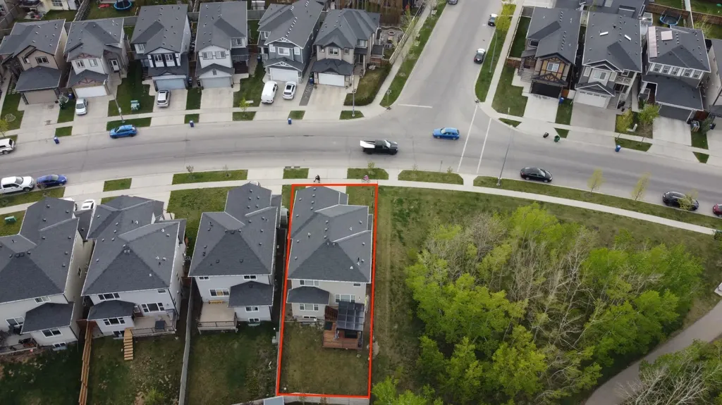 126 Bayview Street SW Airdrie AB T4B 3V1